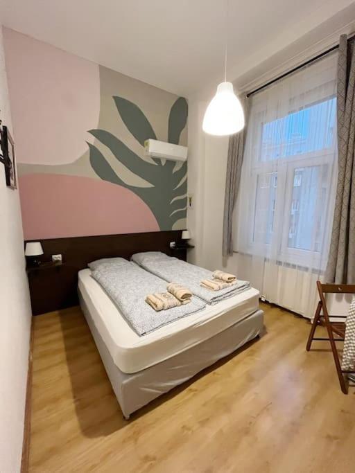 12# Sunflower Cozy Apartment Budapest Eksteriør bilde